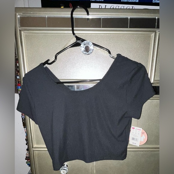 Chain Back Top - Picture 4 of 8